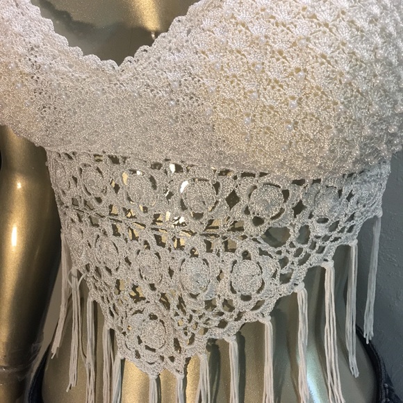 ☀️Lowest | Bundle to Save ☀️ Crochet Halter Top - Picture 4 of 5